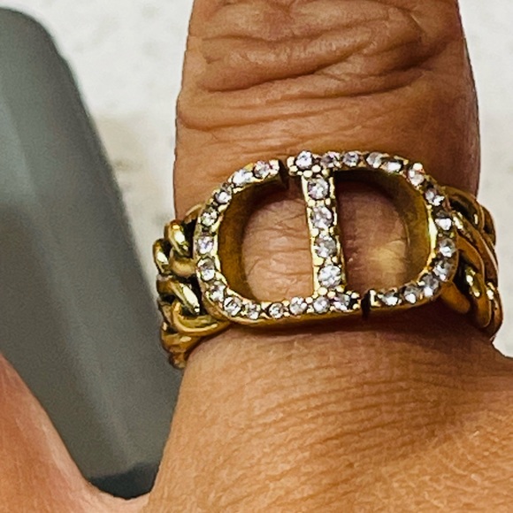 Authentic DIOR ring size 7 - Picture 2 of 7